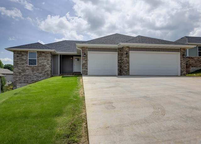 Property at 4414 N Shirley Ave, Springfield, MO 65803, 5 beds, 3 baths