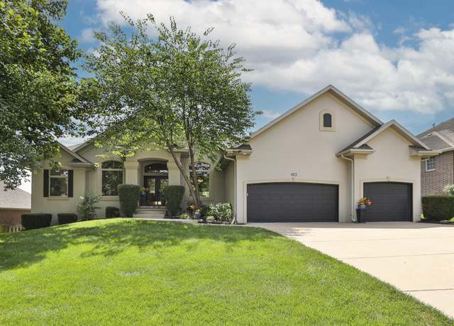 Property at 4112 E Windsong St, Springfield, MO 65809, 4 beds, 3 baths