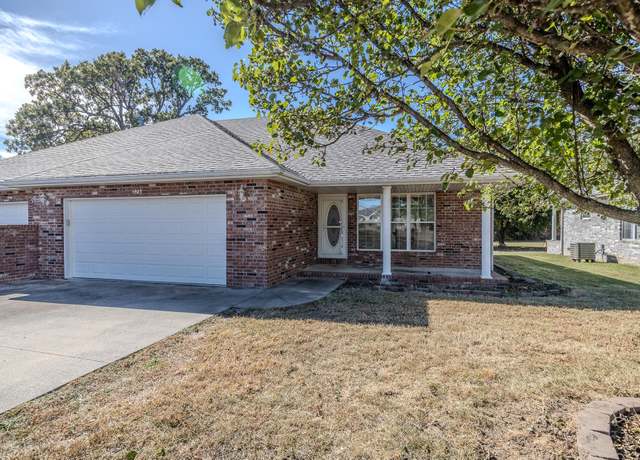Property at 1325 Deadra Dr, Lebanon, MO 65536, 2 beds, 2 baths