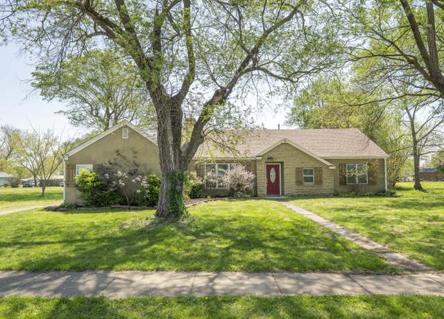 Property at 319 NE Pine St, Billings, MO 65610, 3 beds, 2 baths