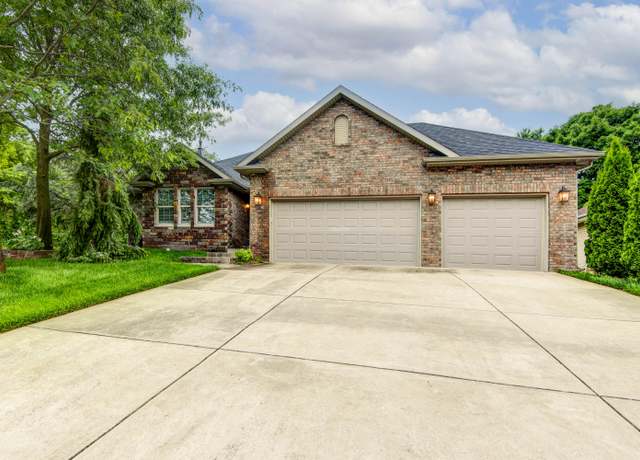 Property at 5795 S Wedgewood Ave, Springfield, MO 65810, 3 beds, 2 baths