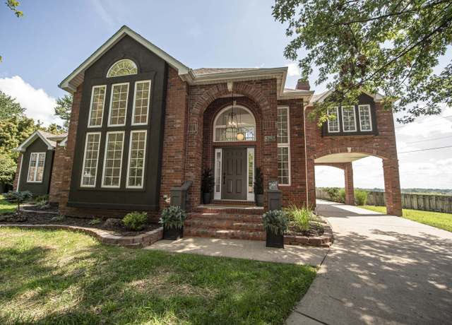 Property at 4782 S Turnberry Ave, Springfield, MO 65810, 4 beds, 2.5 baths