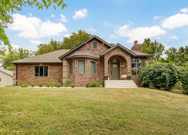 Property at 1711 E Miller Rd, Republic, MO 65738, 3 beds, 2.5 baths