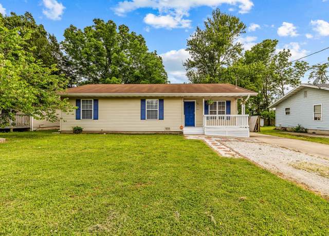 Property at 3200 W Lynn St, Springfield, MO 65802, 4 beds, 1.5 baths