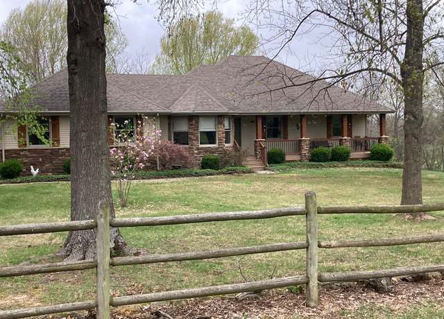 Property at 6475 S Farm Road 193, Rogersville, MO 65742, 4 beds, 3 baths