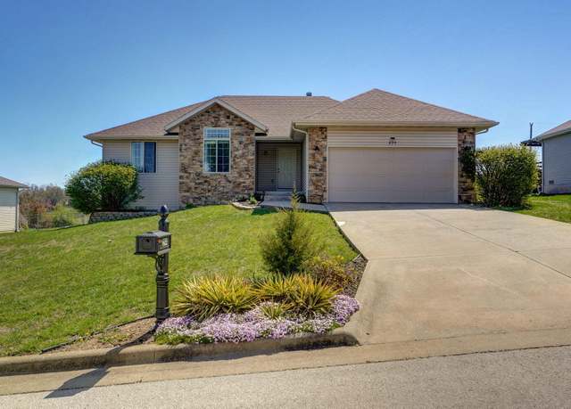 Property at 294 Canyon Ct, Nixa, MO 65714, 3 beds, 2 baths