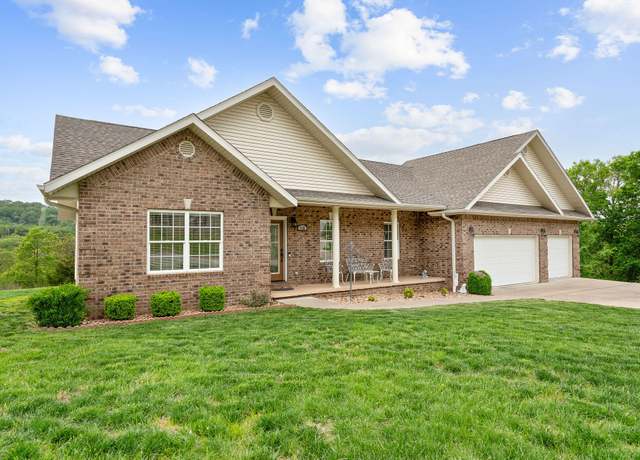 Property at 116 Anne Ln, Branson, MO 65616, 3 beds, 3 baths