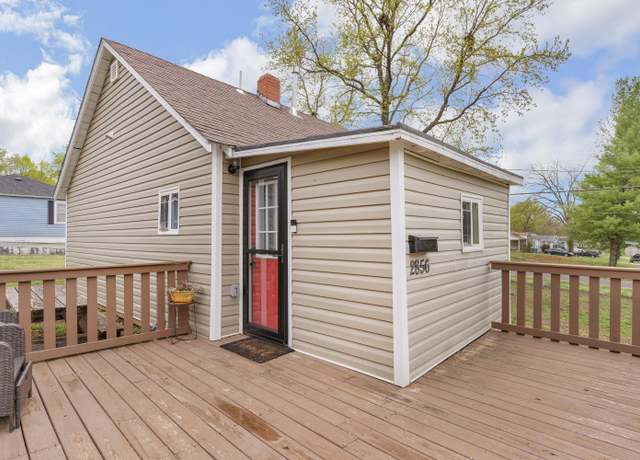 Property at 2856 W Harrison St, Springfield, MO 65802, 2 beds, 1 bath