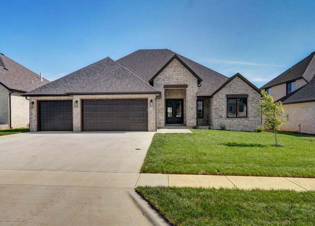 Property at 2136 N Silver Charm Ave, Springfield, MO 65802, 4 beds, 3.5 baths