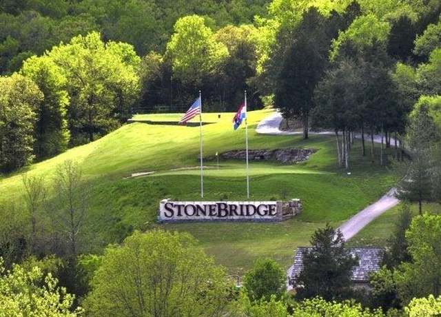 Property at 844 Silvercliff Way, Branson West, MO 65737