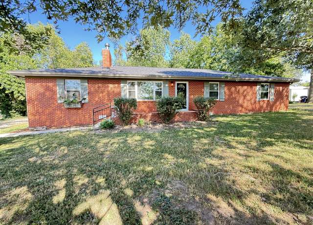 Property at 4230 N Farm Road 159, Springfield, MO 65803, 5 beds, 2 baths