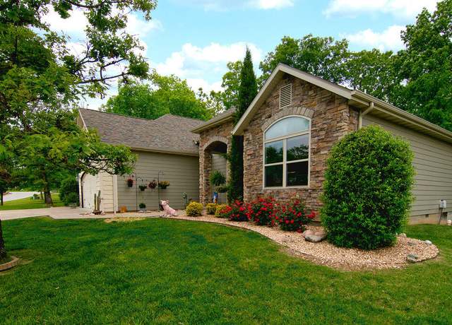 Property at 71 Fox Hollow Rd, Branson West, MO 65737, 3 beds, 2 baths