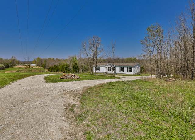 Property at 3260 Highway Rb, Bolivar, MO 65613, 3 beds, 2 baths