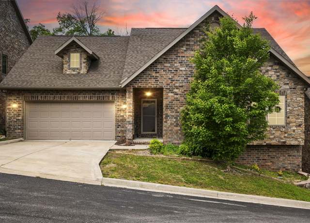 Property at 311 Stillwood Dr, Branson, MO 65616, 4 beds, 3 baths