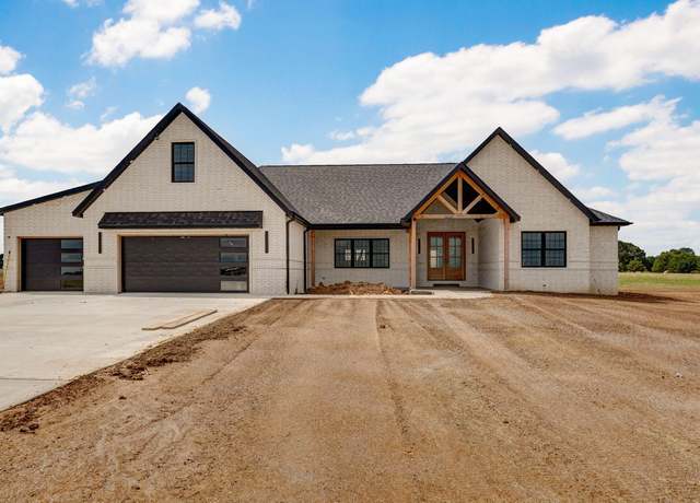 Property at 9966 E Farm Road 186, Rogersville, MO 65742, 5 beds, 3.5 baths