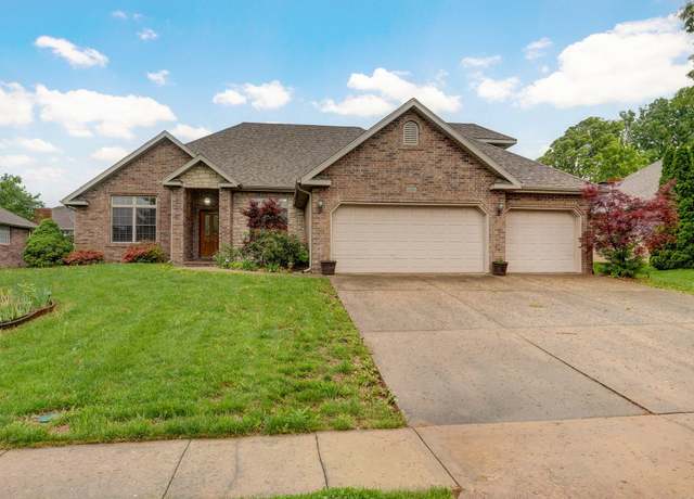 Property at 3774 W Suzanne St, Battlefield, MO 65619, 4 beds, 3 baths