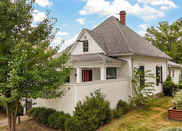 Property at 630 S Market Ave, Springfield, MO 65806, 4 beds, 2 baths