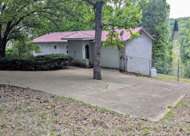 Property at 1649 Talking Rocks Rd, Branson West, MO 65737, 2 beds, 2 baths