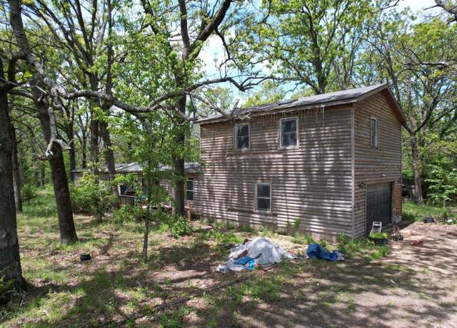Property at 37 Dusty Ln, Buffalo, MO 65622, 3 beds, 2 baths