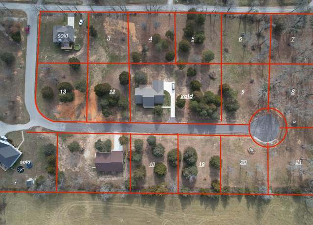 Property at 8 Cedar Ln, Willow Springs, MO 65793