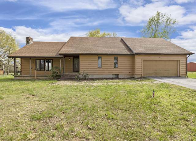Property at 6512 State Highway U, Rogersville, MO 65742, 5 beds, 2.5 baths