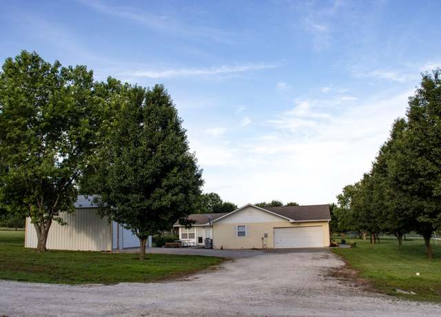 Property at 4866 S 155th Rd, Bolivar, MO 65613, 3 beds, 2 baths