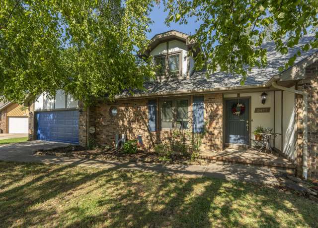 Property at 3477 W Broadmoor Ct, Springfield, MO 65807, 3 beds, 3.5 baths