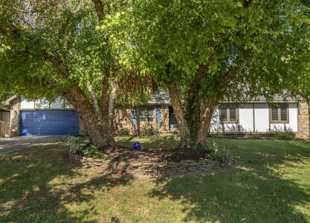 Property at 3477 W Broadmoor Ct, Springfield, MO 65807, 3 beds, 3.5 baths