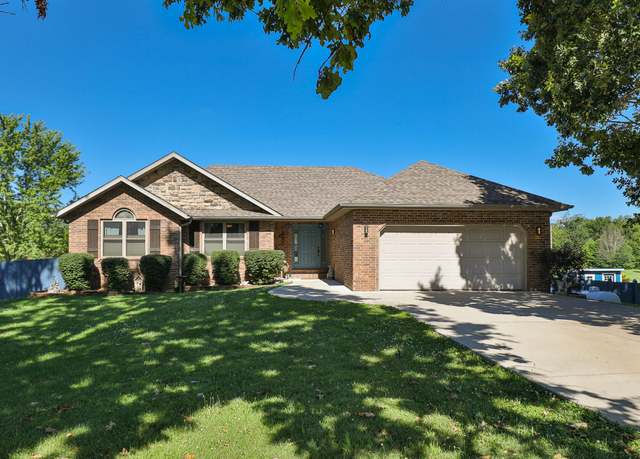 Property at 360 Durango Ln, Billings, MO 65610, 4 beds, 3 baths