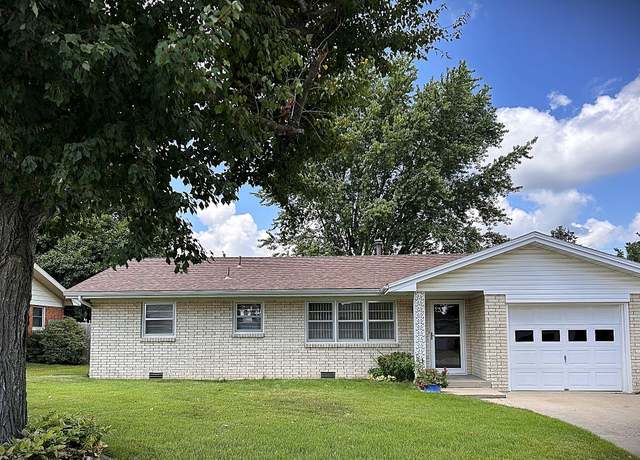Property at 3531 N Fremont Ave, Springfield, MO 65803, 3 beds, 1.5 baths