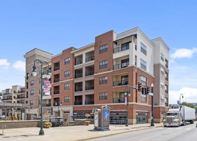 Property at 2504 A Branson Landing Blvd, Branson, MO 65616, 1 bed, 1 bath