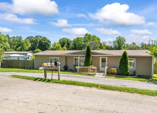 Property at 528 Darla Dr, Branson, MO 65616, 3 beds, 2 baths