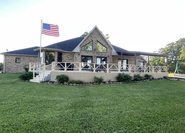 Property at 24352 St. Hwy Ee, Aurora, MO 65605, 4 beds, 2.5 baths