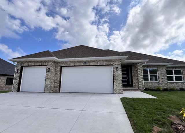 Property at 2090 N Silver Charm Ave, Springfield, MO 65802, 4 beds, 2 baths