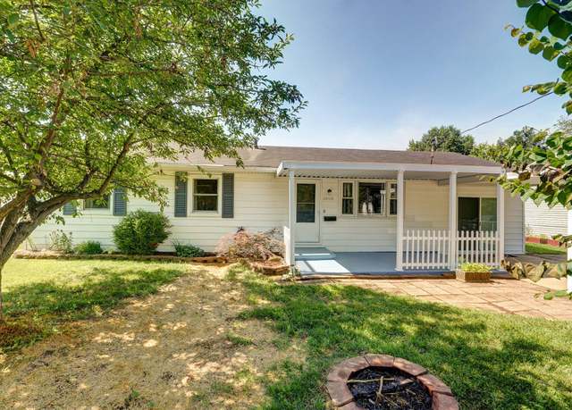 Property at 2408 W Madison St, Springfield, MO 65802, 3 beds, 1 bath