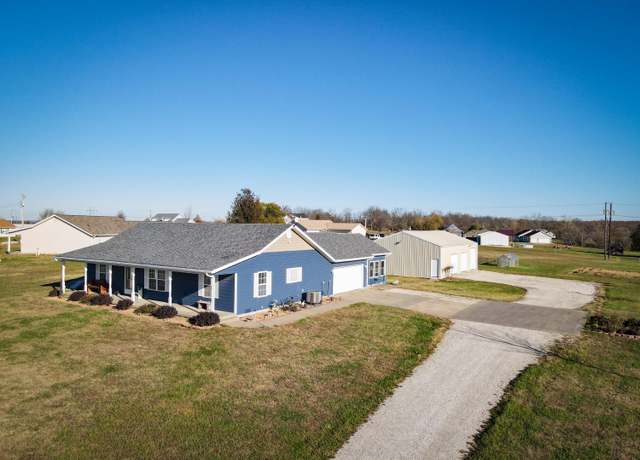 Property at 1633 E 512th Rd, Bolivar, MO 65613, 3 beds, 2 baths