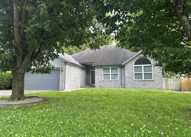 Property at 3454 W Countryside Dr, Springfield, MO 65807, 3 beds, 2 baths