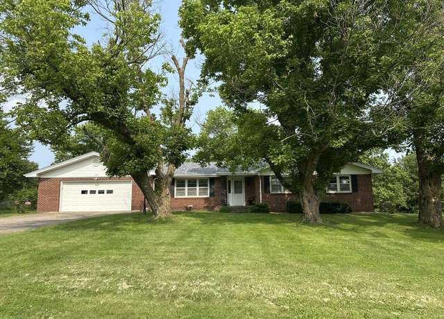 Property at 830 Tower Rd, Lebanon, MO 65536, 3 beds, 2 baths