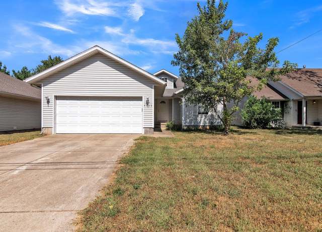 Property at 4003 W Maple St, Springfield, MO 65802, 3 beds, 2 baths