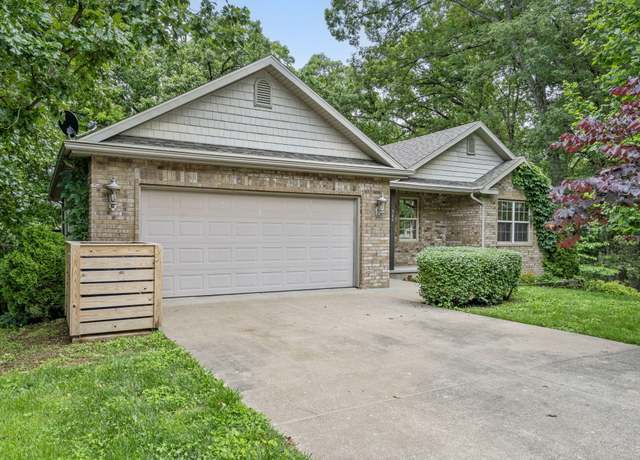 Property at 904 S 14th Ave, Ozark, MO 65721, 5 beds, 3 baths
