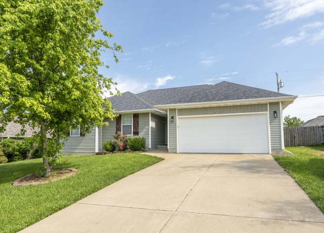 Property at 317 Cinnamon Ct, Sparta, MO 65753, 3 beds, 2 baths