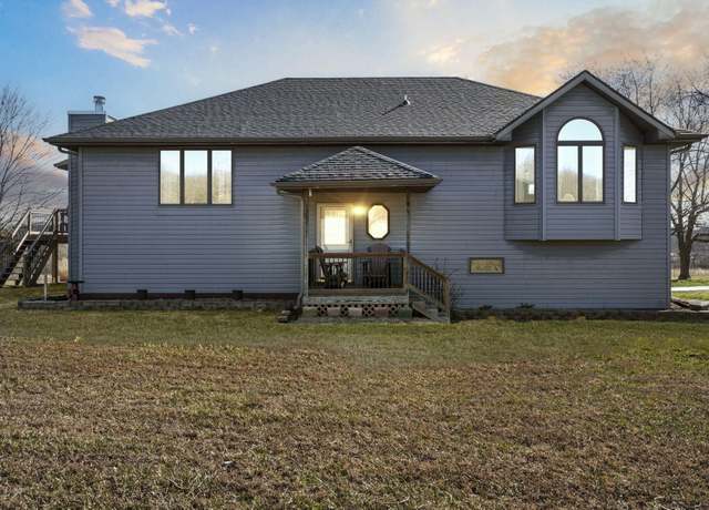 Property at 1095 State Road Aa, Fair Grove, MO 65648, 5 beds, 3 baths