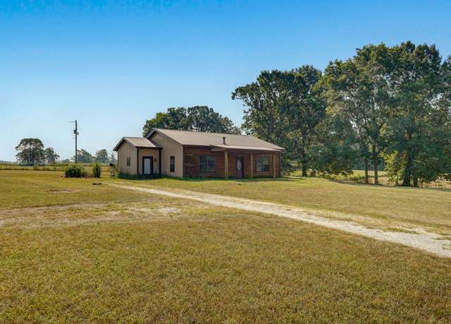 Property at 4276 State Highway Ww, Aurora, MO 65605, 2 beds, 2 baths