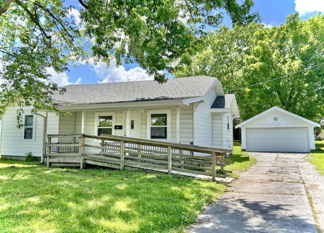 Property at 637 N Main Ave, Bolivar, MO 65613, 3 beds, 1 bath
