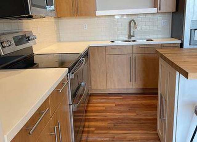 Property at 623 W Walnut St #404, Springfield, MO 65806, 1 bed, 1 bath