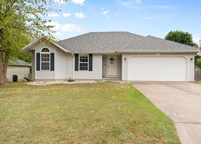 Property at 435 N Claremont Pl, Republic, MO 65738, 3 beds, 2 baths