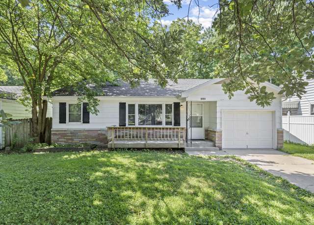 Property at 1640 E Central St, Springfield, MO 65802, 3 beds, 1 bath