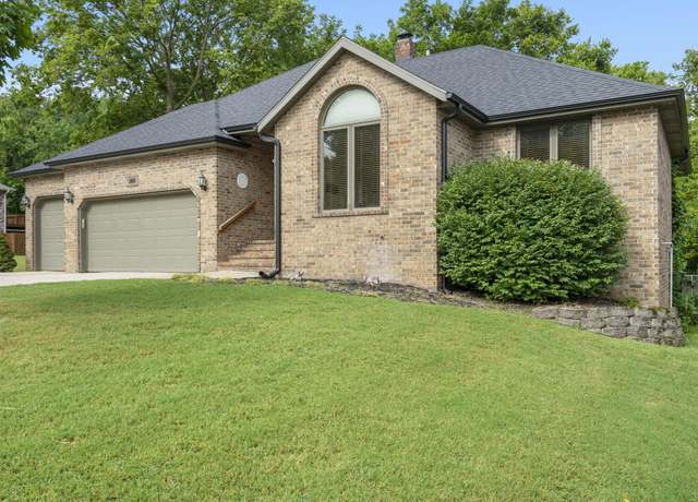 Property at 5111 S Clay Ave, Springfield, MO 65810, 5 beds, 3 baths
