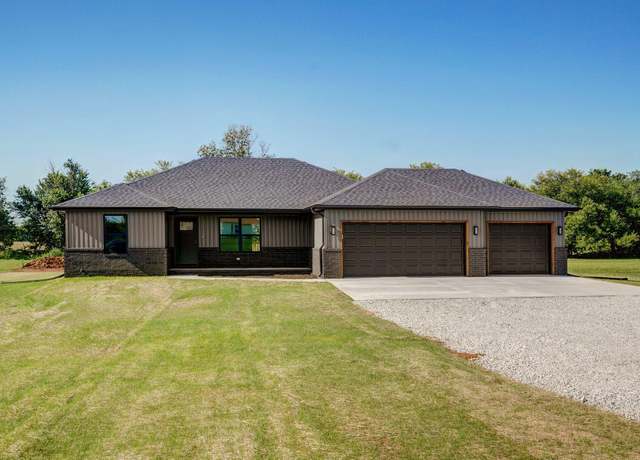 Property at 24155 Lawrence 2177, Marionville, MO 65705, 3 beds, 2 baths