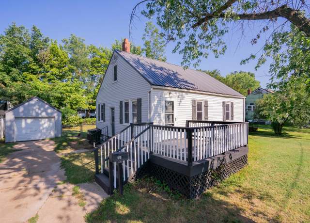 Property at 910 S Hazel St, Mt Vernon, MO 65712, 4 beds, 2 baths